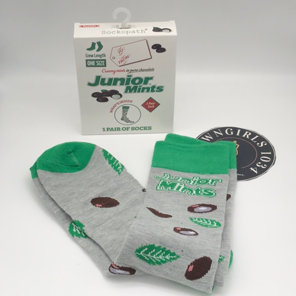 NWT SOCKAPATH JUNIOR MINTS 1 PAIR OF SOCKS IN A BOX CREW LENGTH  UNISEX